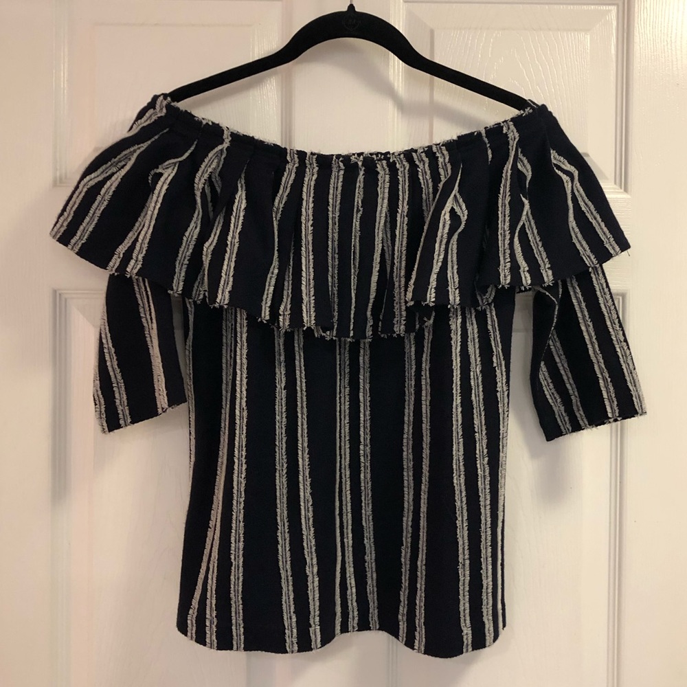Banana Republic • Off Shoulder Navy Top